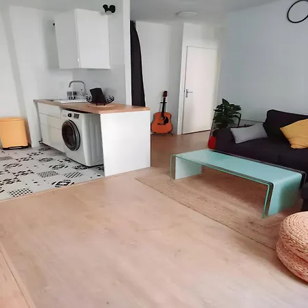 Centre - T2 Apartment
